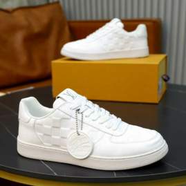 Picture of Louis Vuitton Shoes _SKULVsz38-45mnf061615396